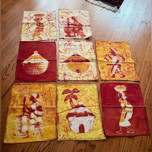 NWOT handmade, hand painted set of 8 napkins with assorted design from … - Picture 2 of 2